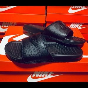 mens nike sandals size 10